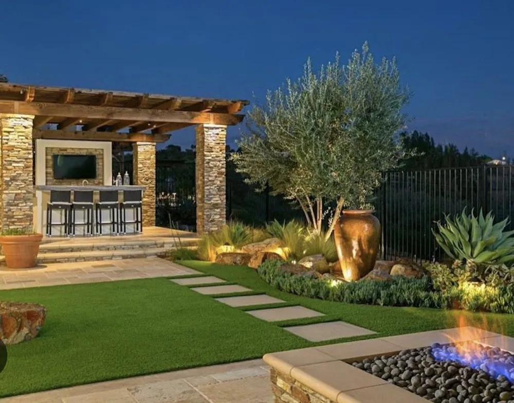 Local lawn care service experts serving Norco, CA - Hot Line Property Services