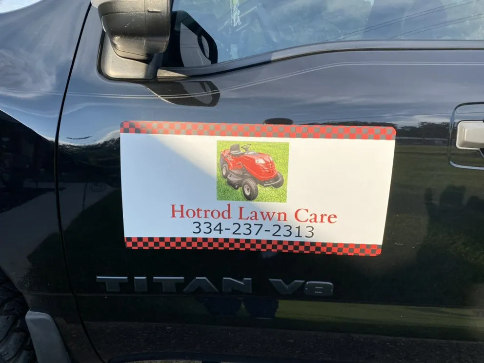 Local lawn mowing service experts serving Ozark, AL - Hotrod Lawn Care services