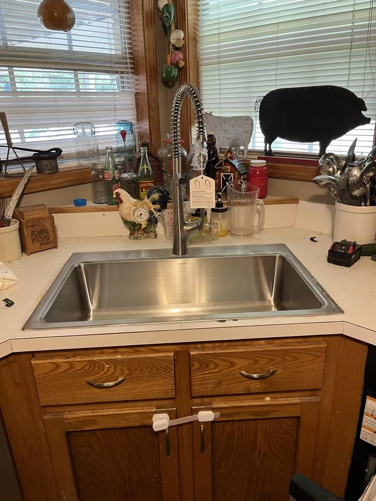 Top-rated yard maintenance in Carencro, LA by Hotshot Handyman & Electric