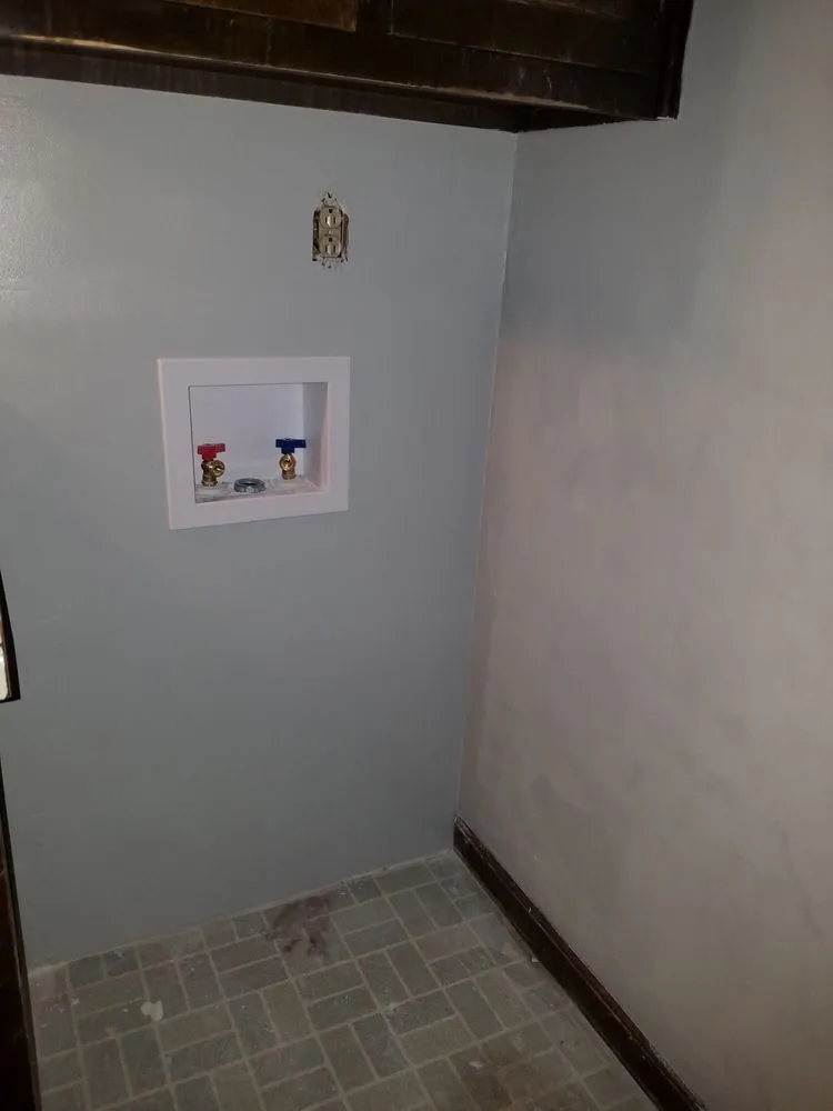 Reliable residential landscaping experts serving Southaven, MS - Hotshot