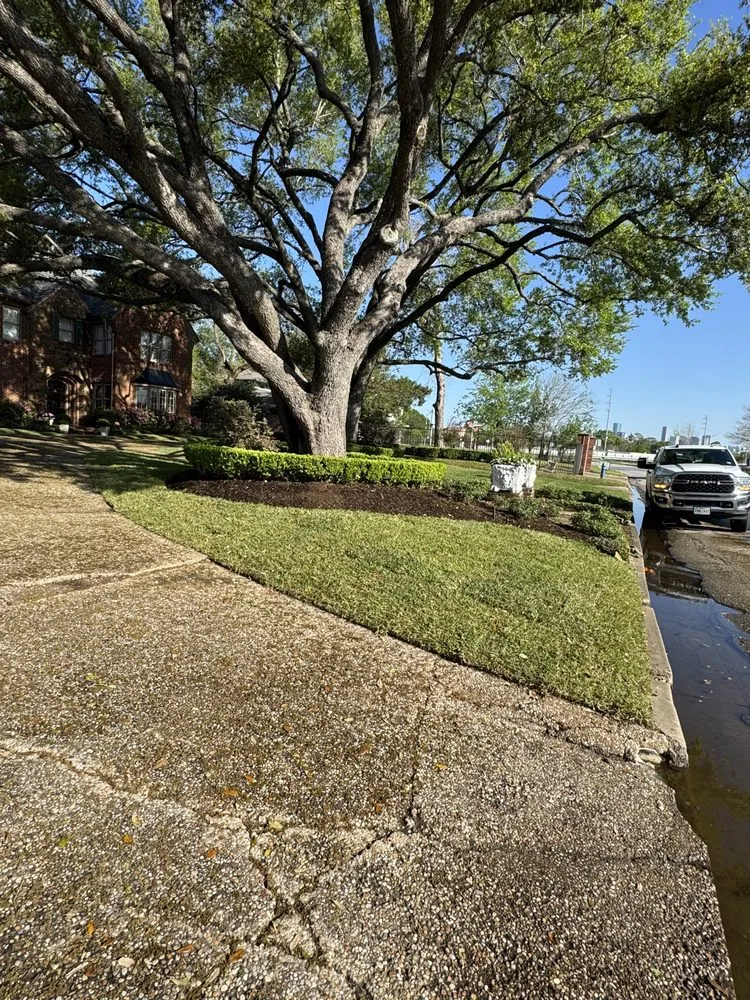 Reliable lawn mowing service experts serving Houston, TX - Hou Tex Outdoor Services