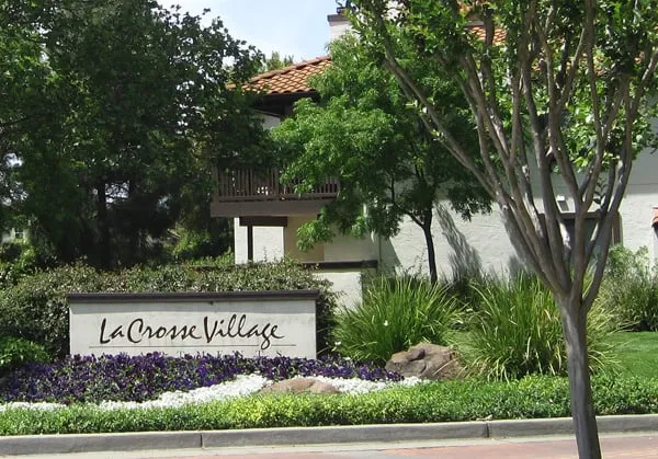 Professional yard maintenance experts serving San Martin, CA - Houle LM