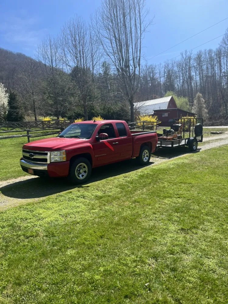 Custom landscape design experts serving Weaverville, NC - Hound Dog Mowing