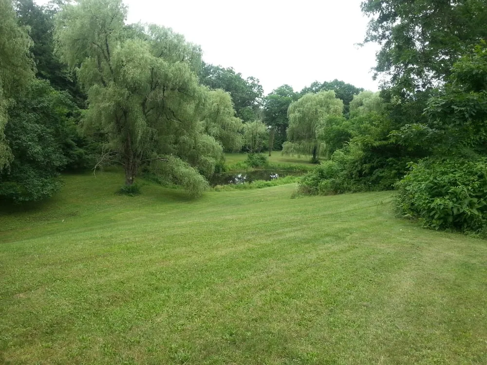 Expert garden landscaping near you across Wapwallopen, PA - Hour Lawn Service