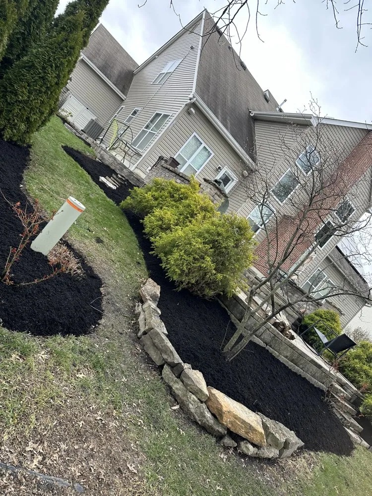 Top-rated landscaping services in Columbus, OH - House Cleaning Morazan