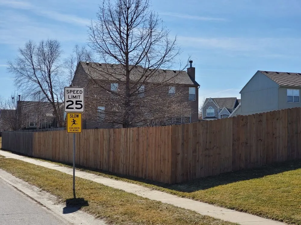 Reliable yard maintenance in Peculiar, MO by House Home and Lawn