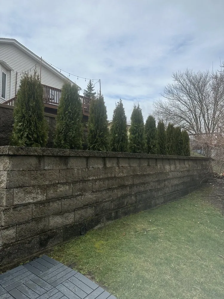 Local landscape installation experts serving Elgin, IL - House To House Landscaping