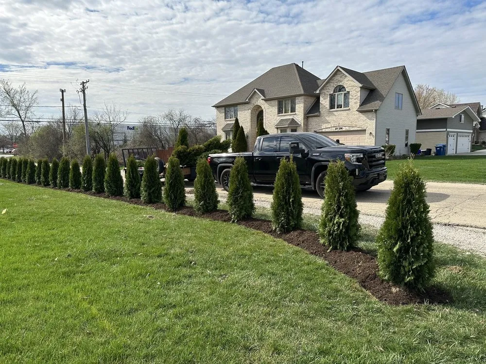 Reliable landscape design for year-round maintenance in Elgin, IL by House To House Landscaping