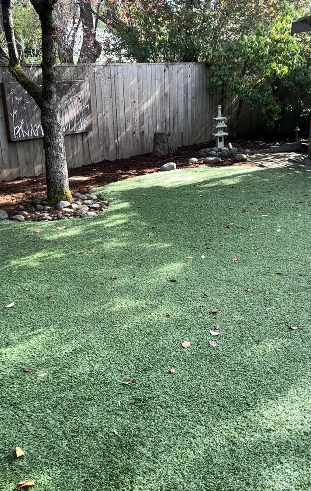 Trusted garden landscaping for beautiful yards across Portland, OR - Householder Mowing Service