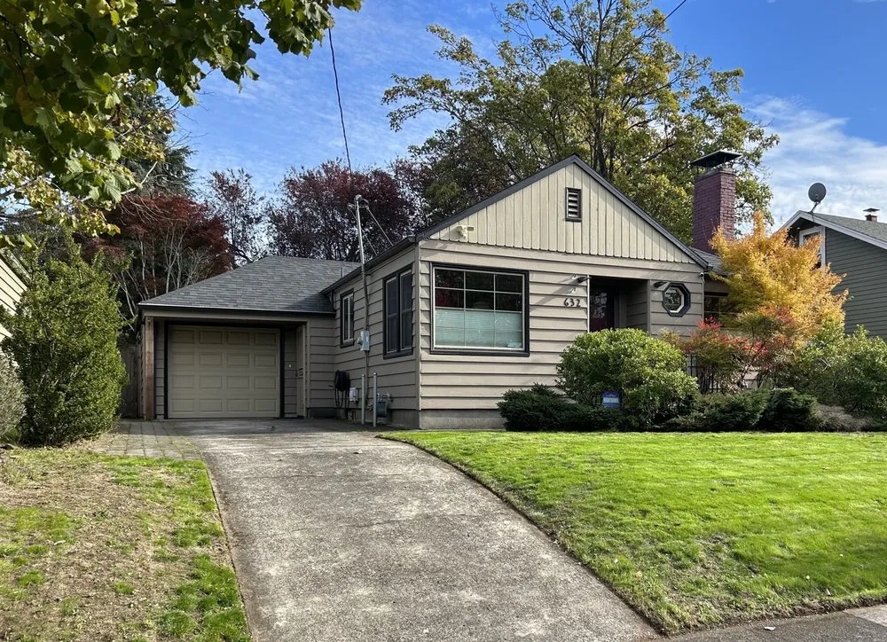 Custom yard maintenance for beautiful yards across Portland, OR - Householder Mowing Service