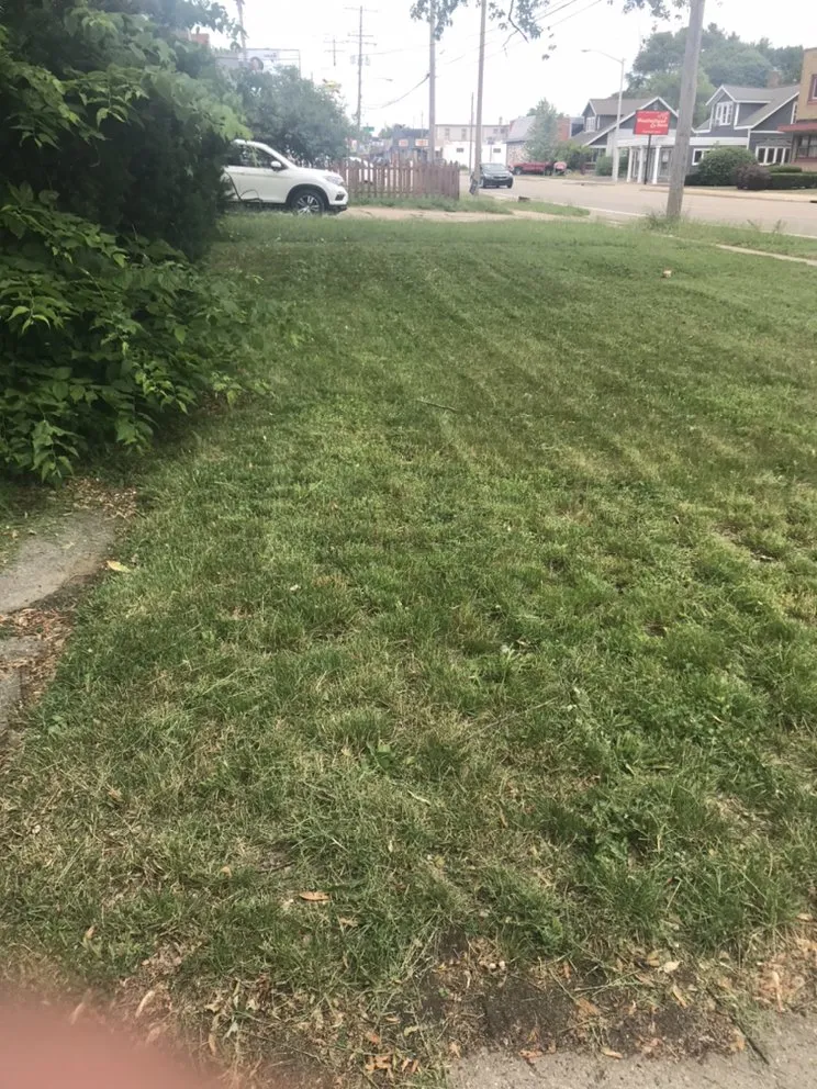 Expert garden landscaping in Grand Rapids, MI - Houseman Lawn care and snow removal