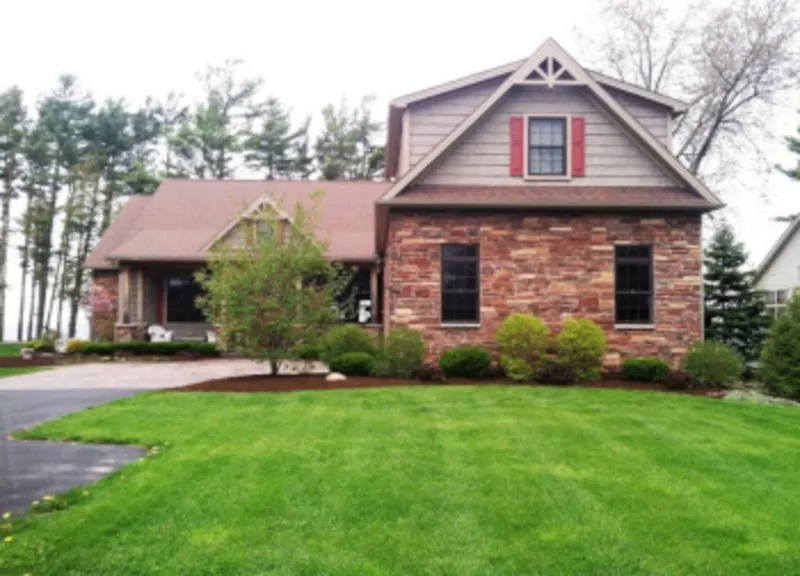 Expert lawn mowing service in Medina, NY - Houseman’s Landscaping