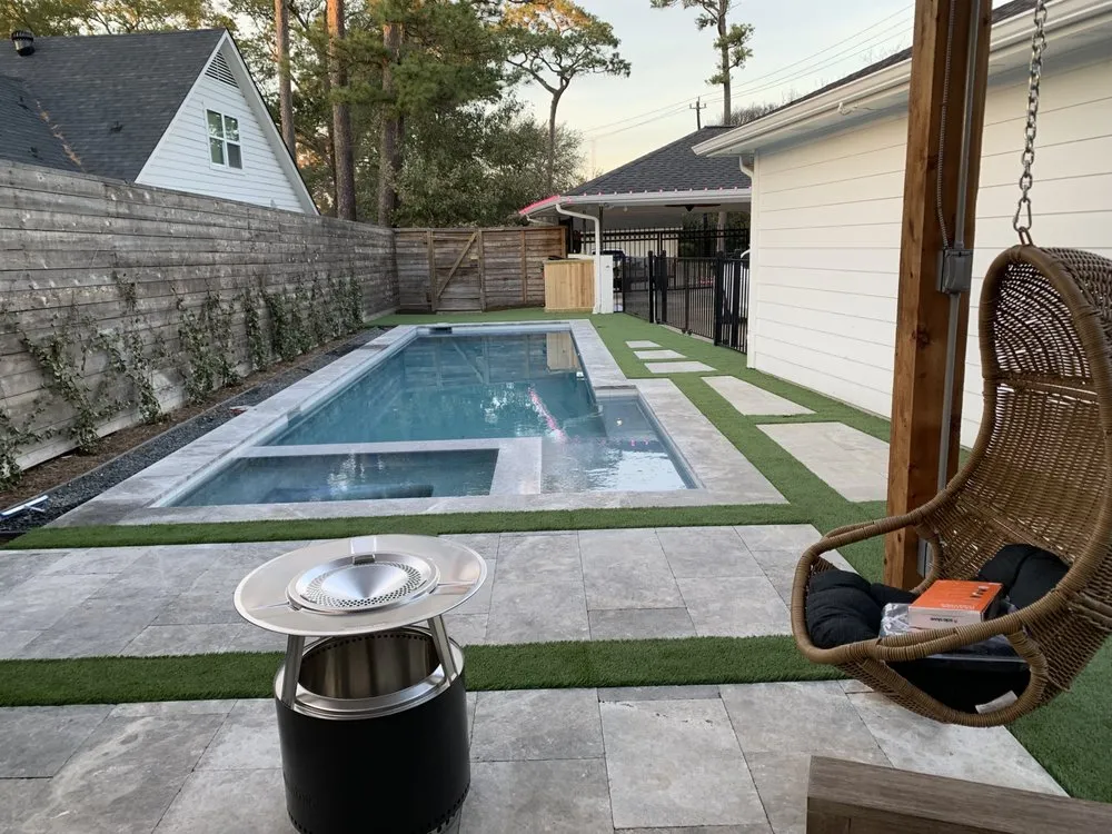 Expert yard maintenance for residential properties in Houston, TX by Houston Heights Landscaping