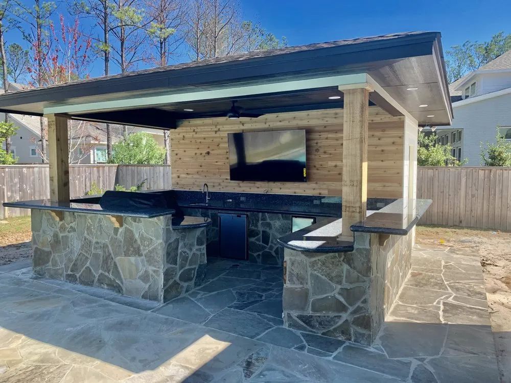 Professional outdoor landscaping in Richmond, TX - Houston Landscape Images