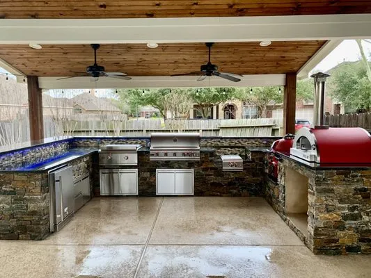 Houston Landscape Images Logo