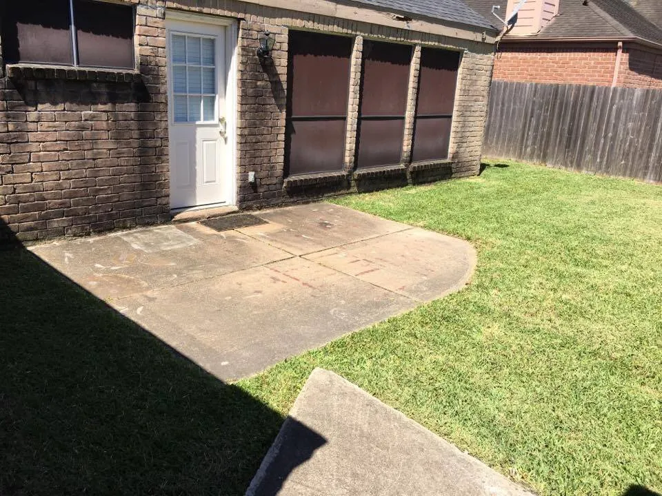 Trusted landscape design in Houston, TX by Houston Yard Guys