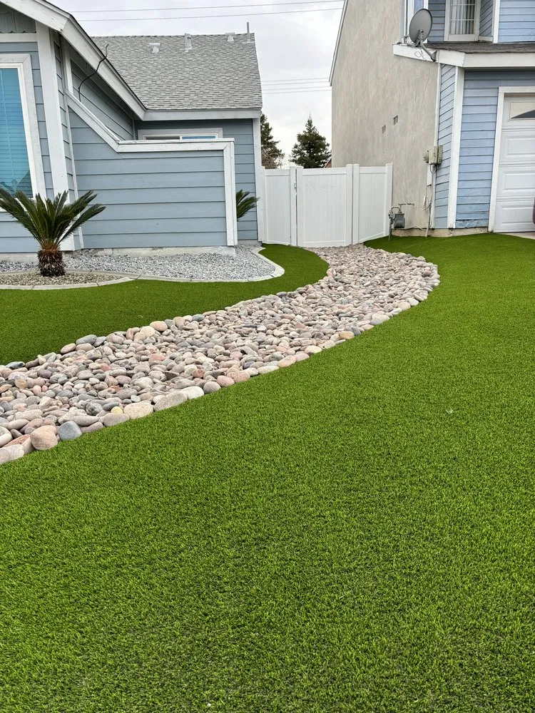 Local garden landscaping for year-round maintenance in Moreno Valley, CA by Houston's Landscaping
