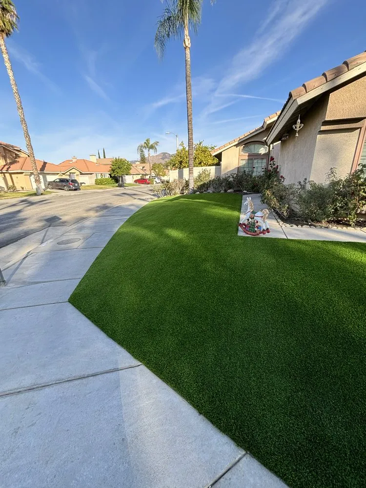 Top-rated yard maintenance for beautiful yards in Moreno Valley, CA by Houston's Landscaping