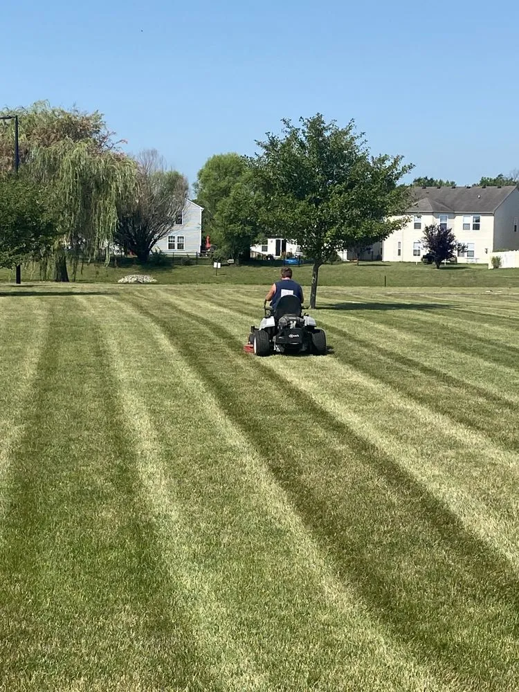 Expert outdoor landscaping in Shelbyville, IN by Houston's Lawn Design