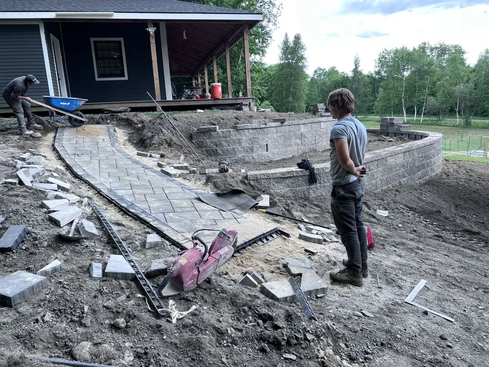 Top-rated outdoor landscaping in Randolph, VT by Hovnanian Landscape Excavation