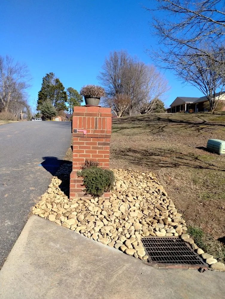 Affordable garden landscaping near you in Hickory, NC by How Deep Trenching and Landscaping