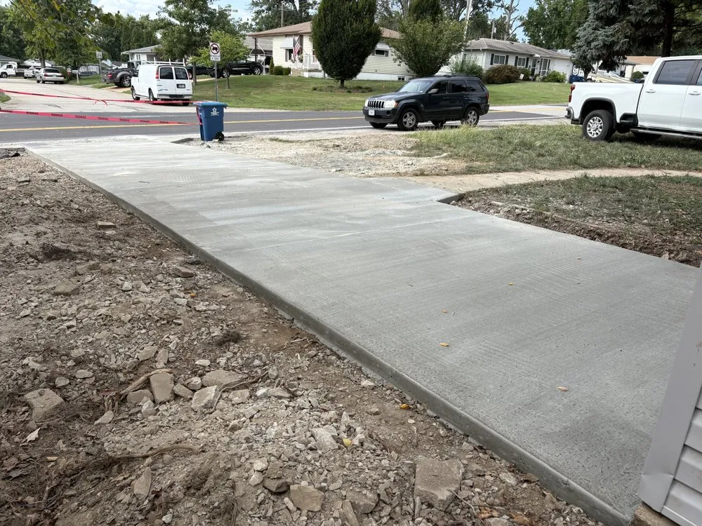 Custom landscaping services experts serving Farmington, MO - Howard Concrete