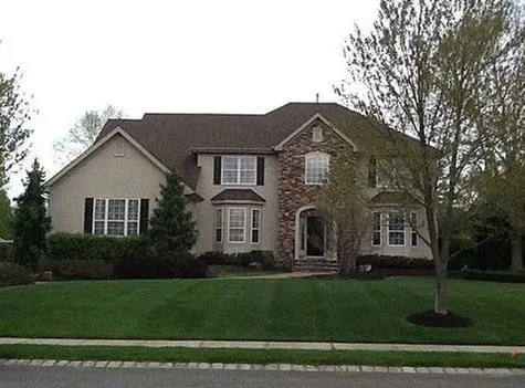 Professional garden landscaping for outdoor upgrades in Lakewood, NJ by Howard Payne Landscaping & Design