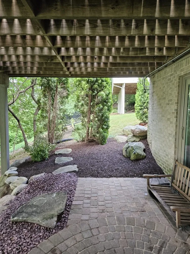Affordable yard maintenance for homes in Howell, MI by Howell Hardscape