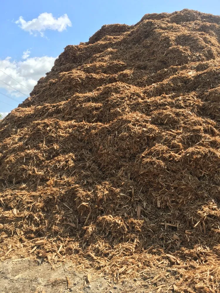 Trusted lawn mowing service with custom design across Howell, MI - Howell Landscape Supplies