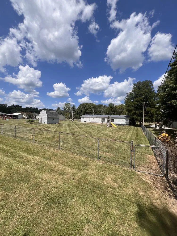 Expert yard maintenance experts serving Greenfield, IN - Howells Cuts And Clean Ups