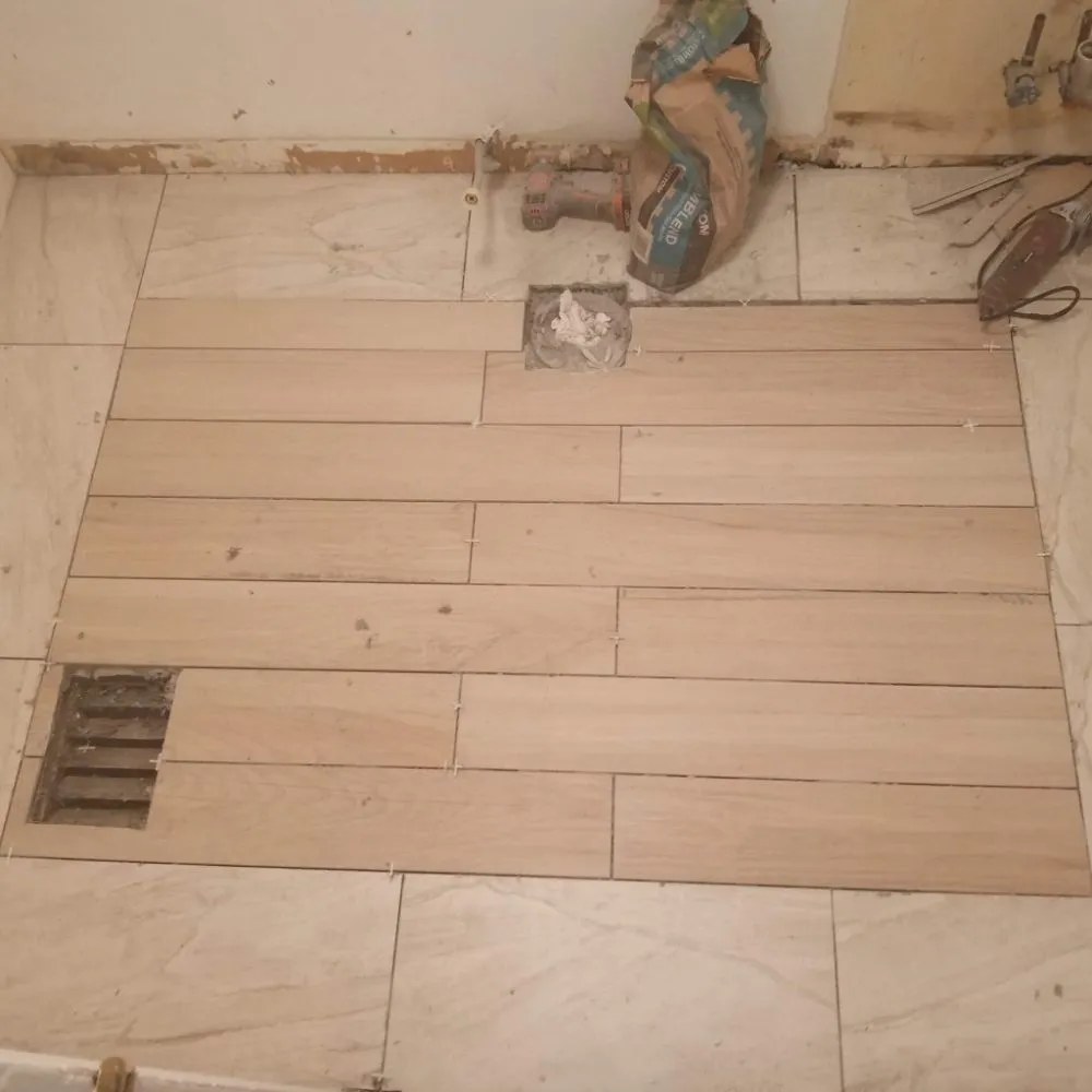 Top-rated yard cleanup service experts serving Endicott, NY - Howell's Helpin' Hands