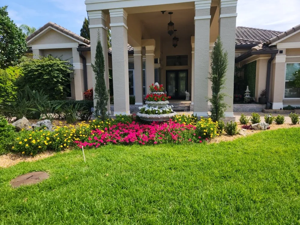 Expert yard maintenance in Odessa, FL by Howell's Nursery & Landscape