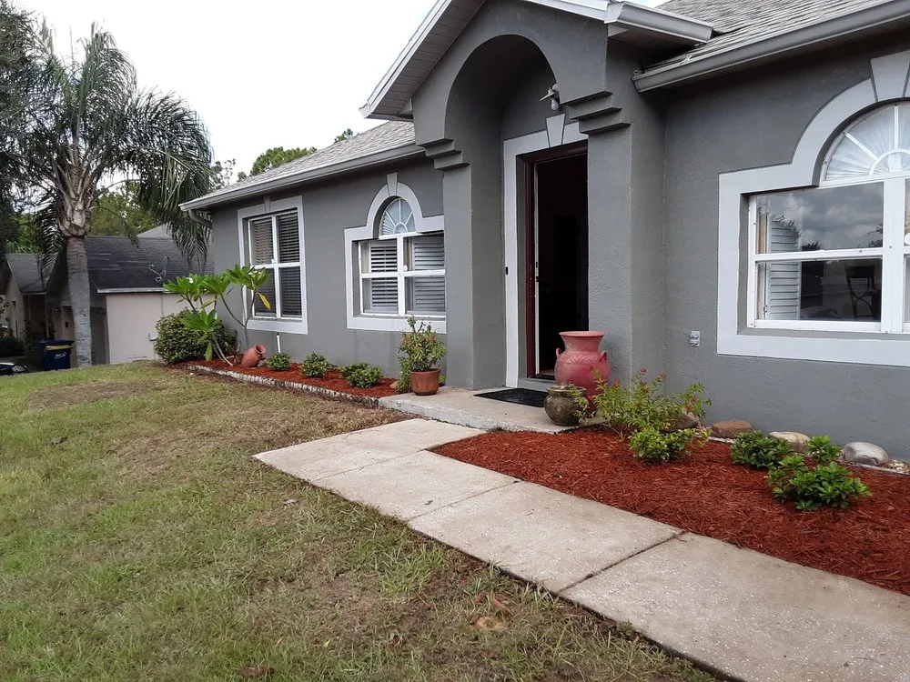 Trusted garden landscaping for homes in Howey-in-the-Hills, FL by Howey Lawn & Landscape