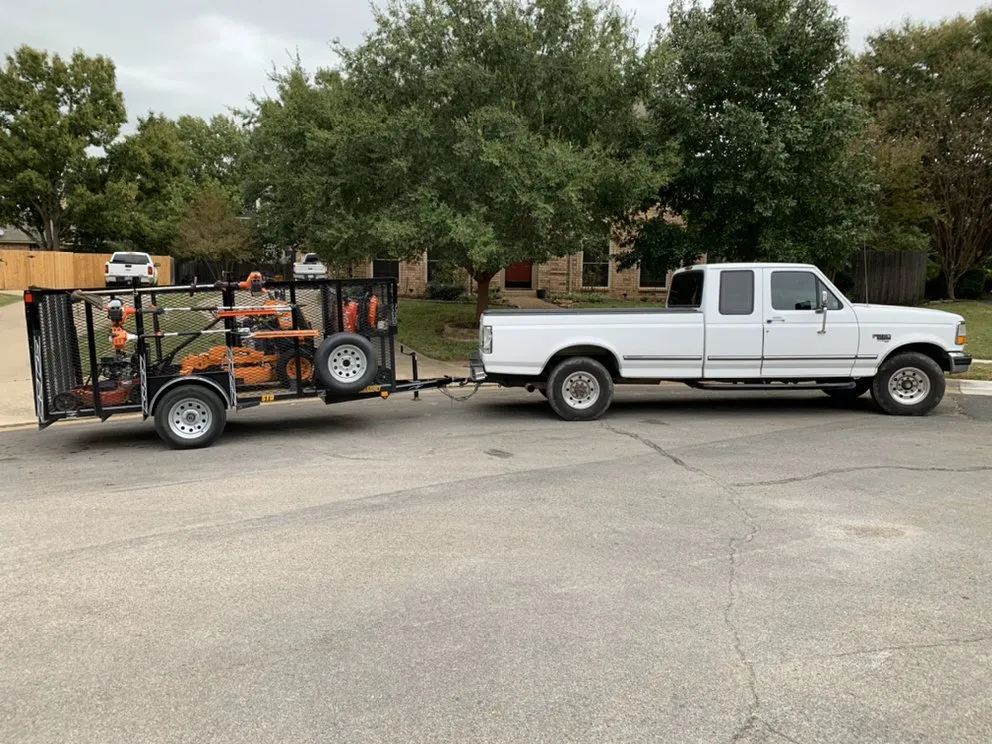 Top-rated yard maintenance near you in Fort Worth, TX by Hoyer's Home Lawn and Garden