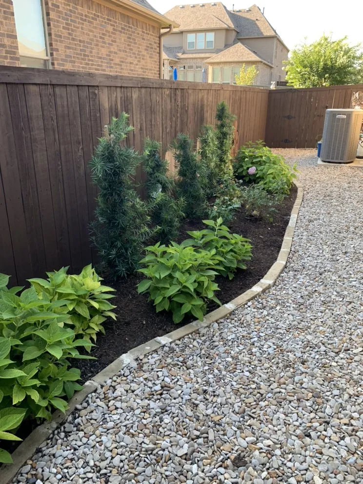 Local garden landscaping for beautiful yards in Fort Worth, TX by Hoyer's Home Lawn and Garden