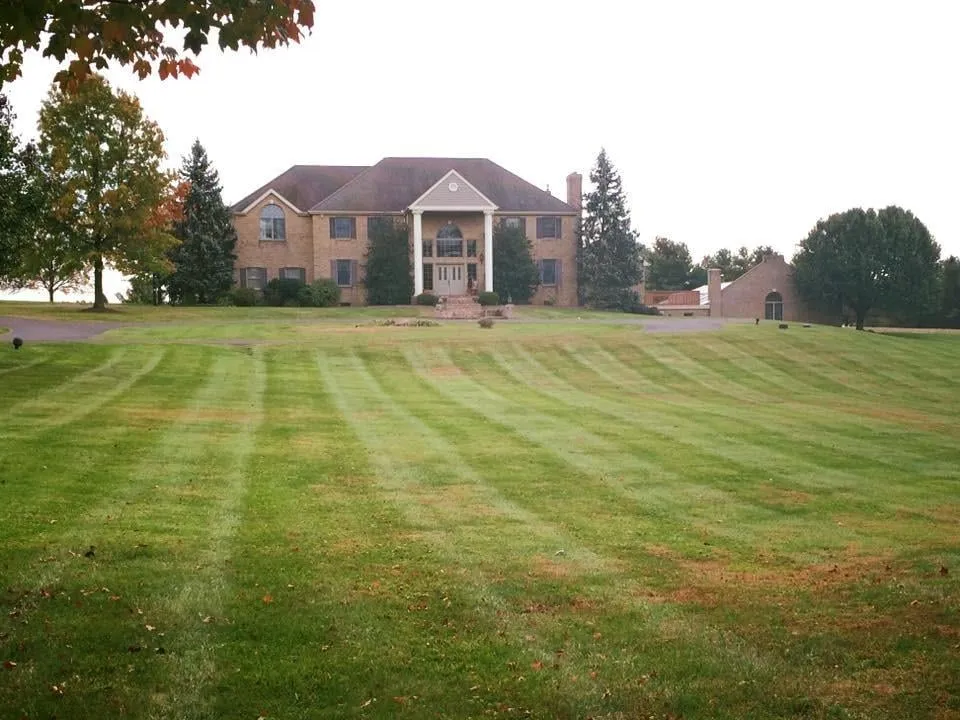 Professional landscaping services experts serving Hatfield, PA - Hoy's Landscaping