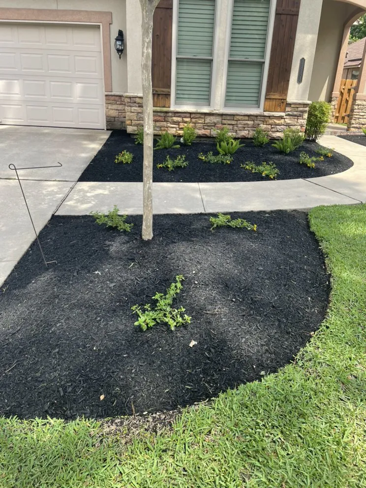 Trusted garden landscaping experts serving Montgomery, TX - Hoyscapes