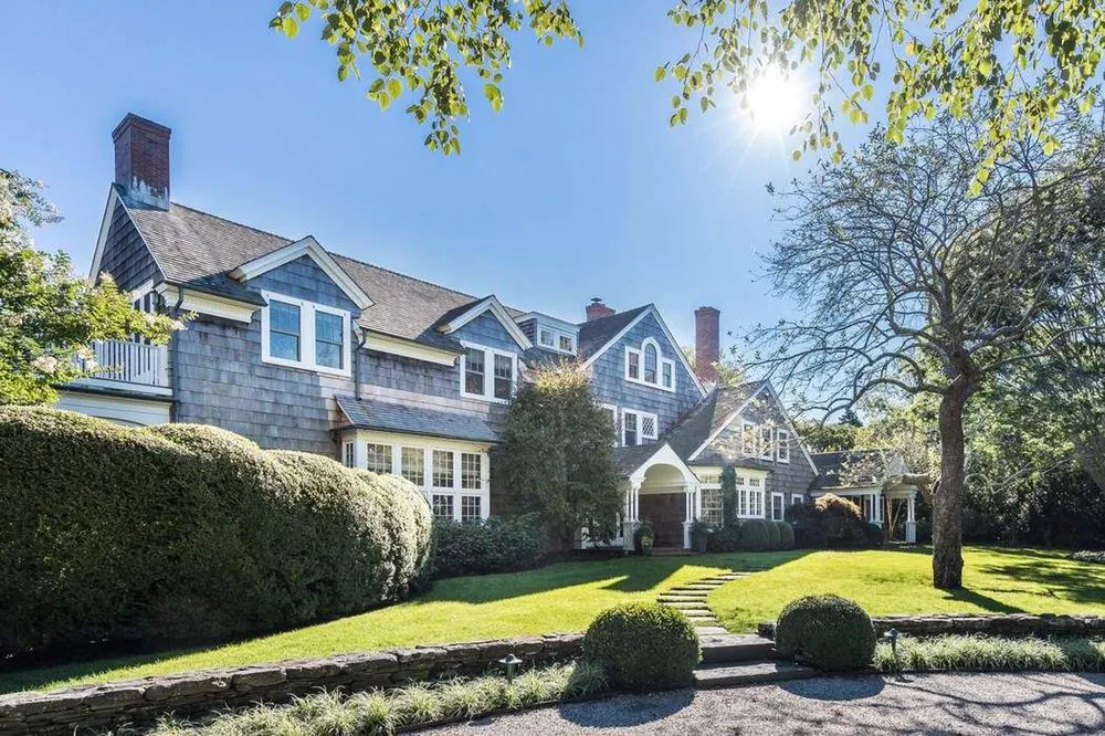 Professional landscape design near you in Amagansett, NY by Hoyt Property Care