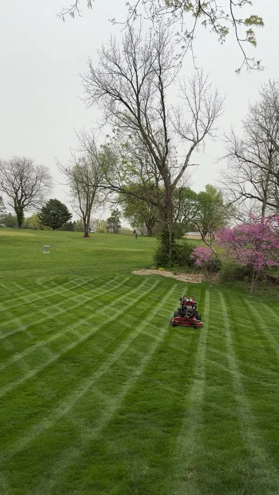 Professional outdoor landscaping in Quincy, IL - Hoyt Property Maintenance