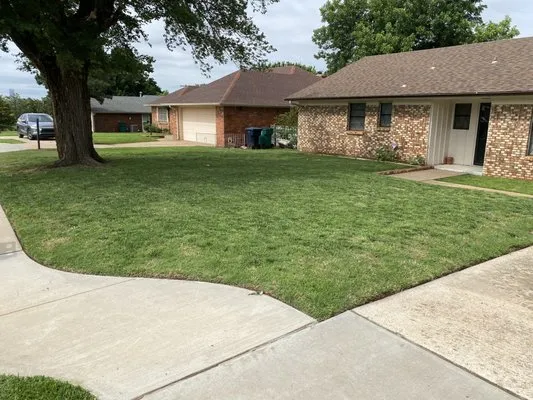 HPL Lawn care & Landscaping Logo