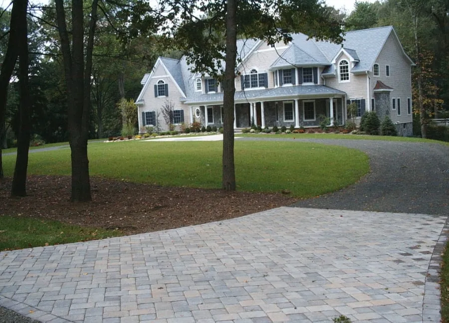 Expert outdoor landscaping in Haledon, NJ - HR Landscaping