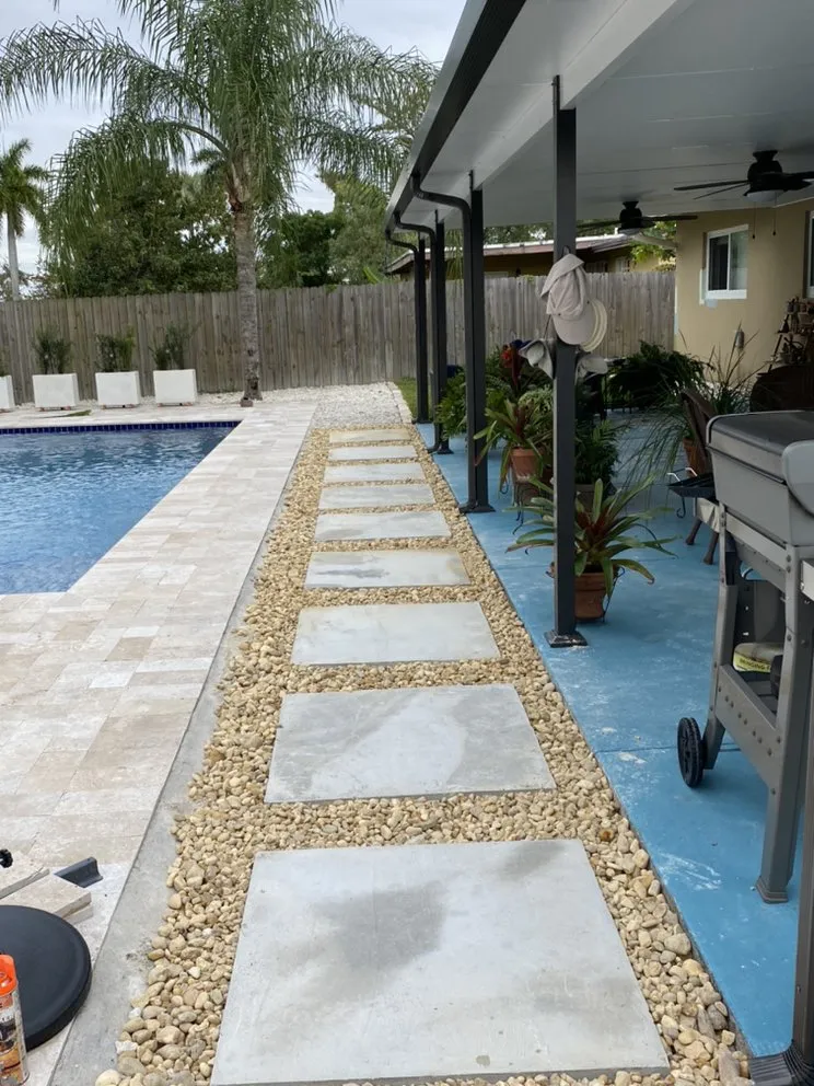 Reliable garden landscaping for beautiful yards in Miami, FL by H&R Landscaping