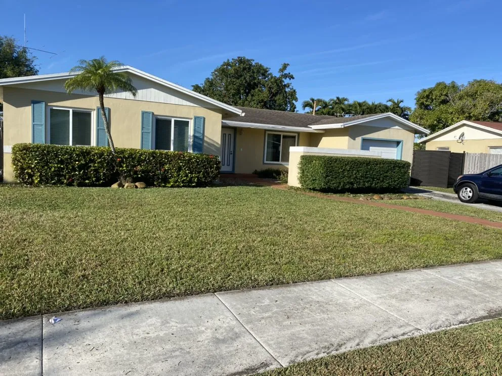 Custom landscape installation experts serving Miami, FL - H&R Landscaping