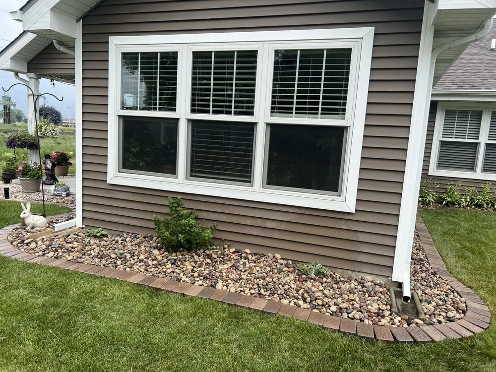 Expert yard cleanup service in Hammond, IN - HR Lawn & Landscape