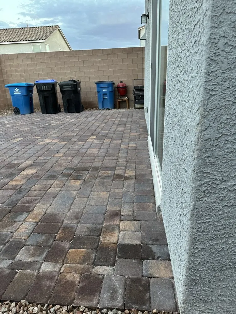 Local lawn mowing service for year-round maintenance in Las Vegas, NV by H.Ramirez Landscaping