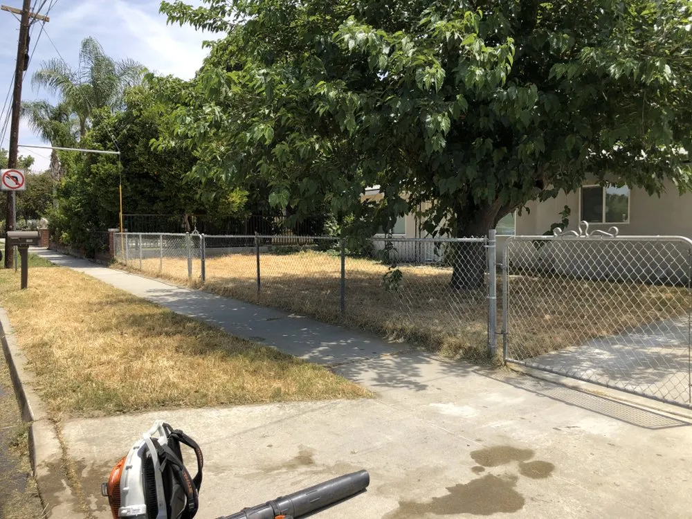 Affordable lawn care service in Riverside, CA - HS Lawn Maintenance