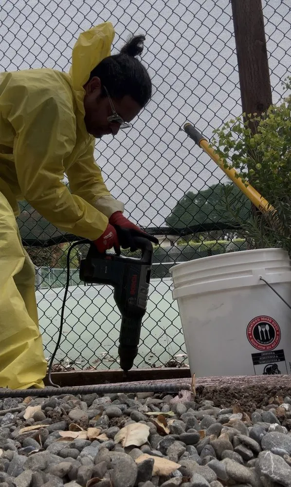 Top-rated lawn mowing service experts serving Redwood City, CA - HSDD Handyman & Electronics