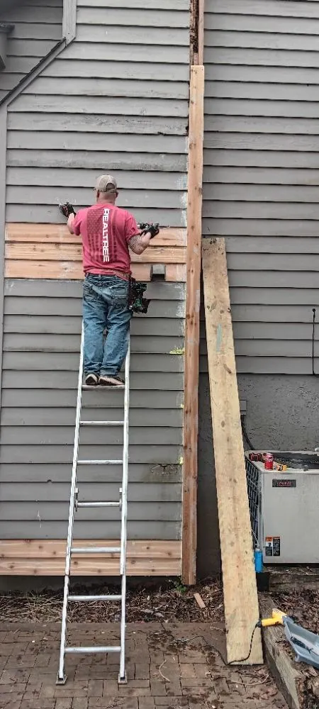 Top-rated lawn mowing service experts serving Westminster, SC - H&T Landscaping And Construction