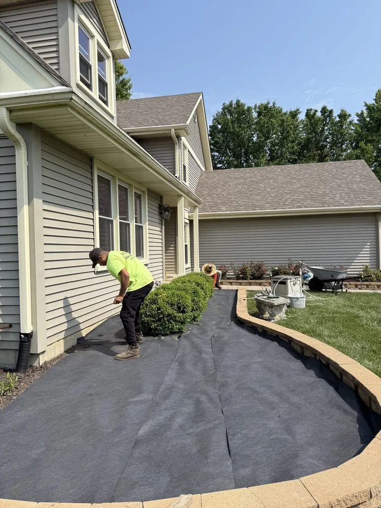 Reliable landscape installation in Crystal Lake, IL by HT Landscaping