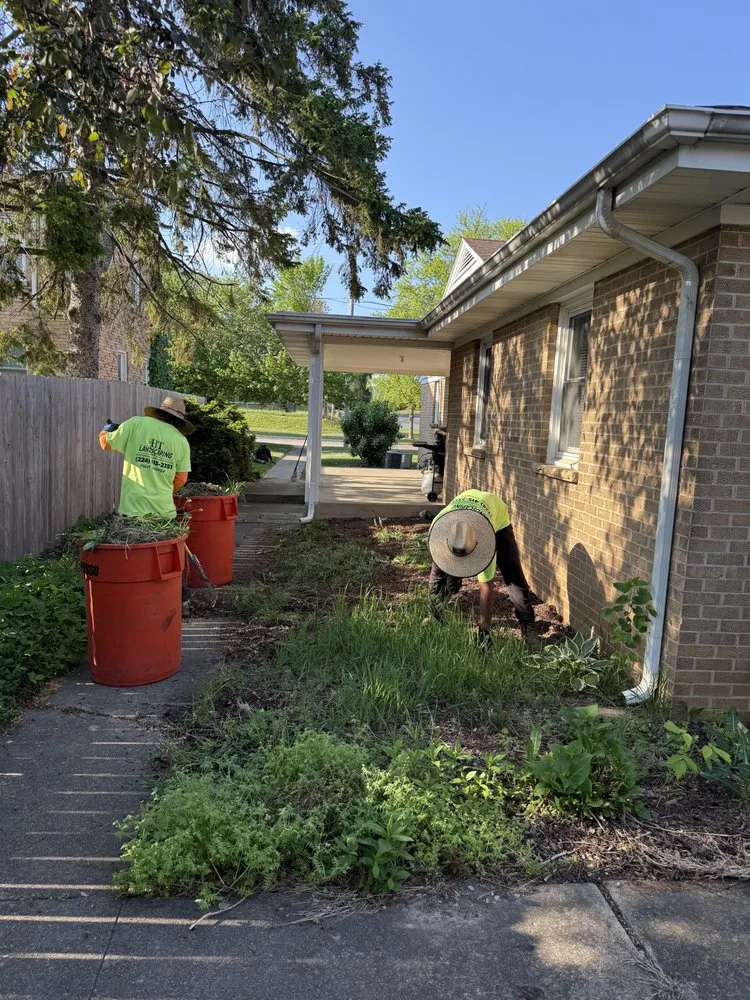 Reliable landscape design near you in Crystal Lake, IL by HT Landscaping